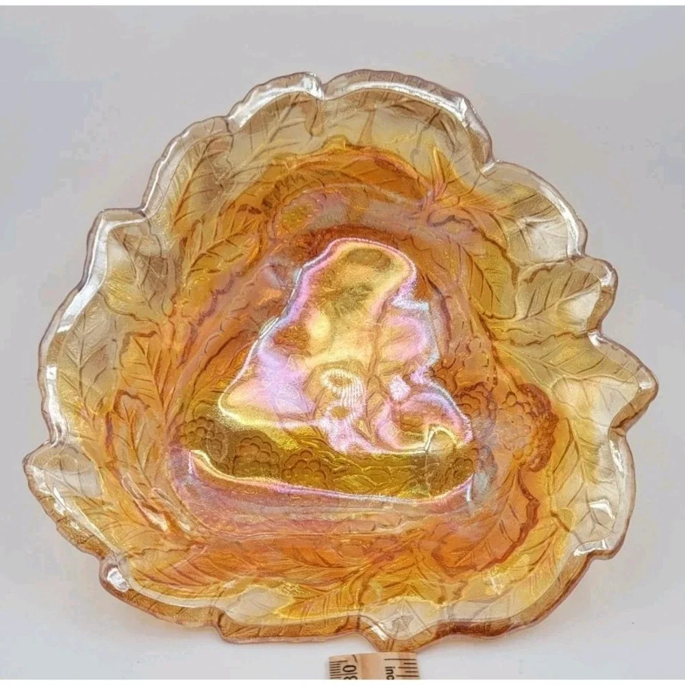 Vintage 70s Marigold Indiana Carnival Glass Iridescent Grapes & Leaves Bowl Dish
